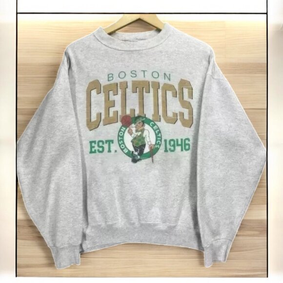 Boston Celtics Basketball Ash Color Retro Sweatshirt Men Women - Picture 1 of 3